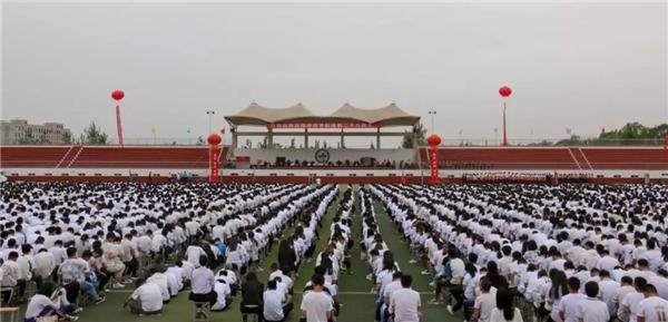 忆往昔峥嵘岁月 薪火相传；看今朝晓色云开 春华秋实丨妺妺的性放荡日记H建校28周年校园文化节