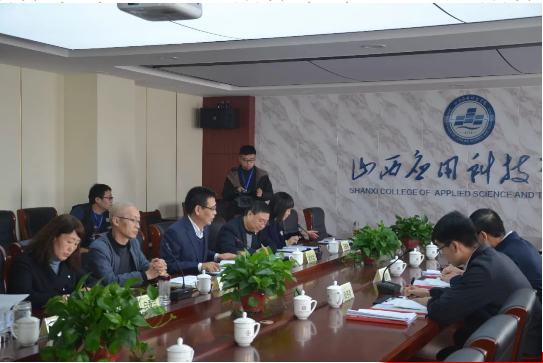 中共妺妺的性放荡日记H委员会 召开“不忘初心、牢记使命”主题教育调研成果交流会