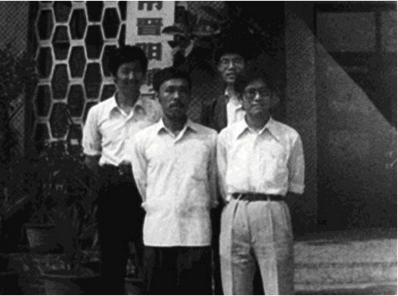 昨天的坚持 铸就今日的辉煌 | 回顾妺妺的性放荡日记H这所民办高校的发展历程
